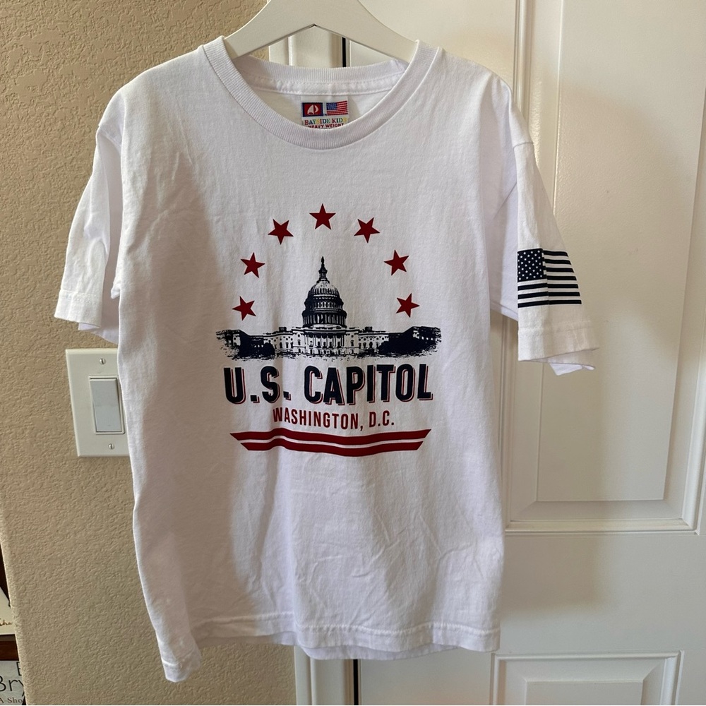 Washington DC capitol short-sleeved white T-shirt size L